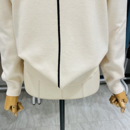 스카치 리본 카라니트