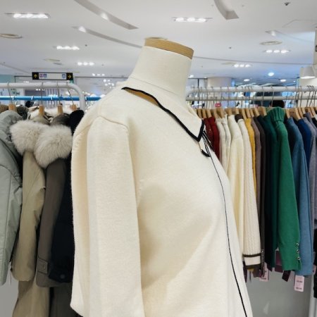 스카치 리본 카라니트