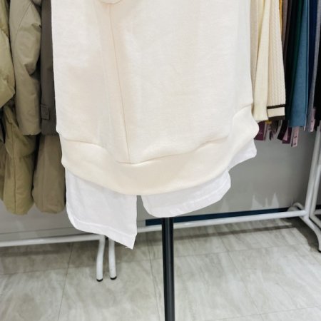 레이어드 기모 맨투맨