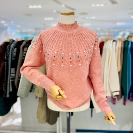 반폴라 폼폼 꽈배기 니트