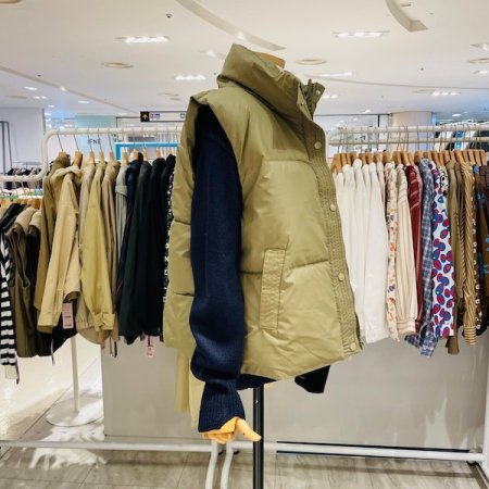 매트 하이넥 패딩 조끼