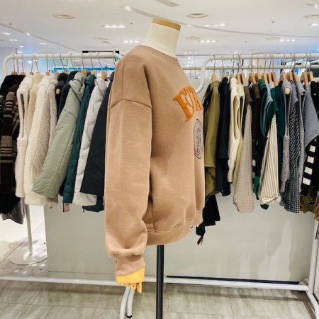 기모 부클 레터링 맨투맨