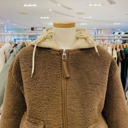 니트 후드 양털 띠 배색 점퍼