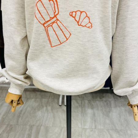 모카 프린팅 티셔츠