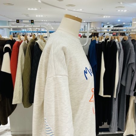 모카 프린팅 티셔츠