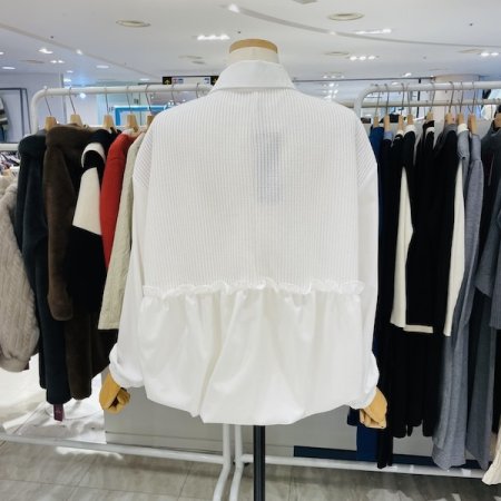 니트 배색 블라우스