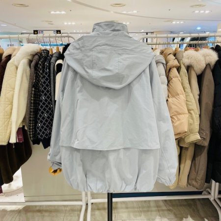 이중 후드 점퍼