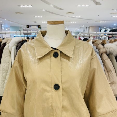 4버튼 칠부소매 가죽 자켓