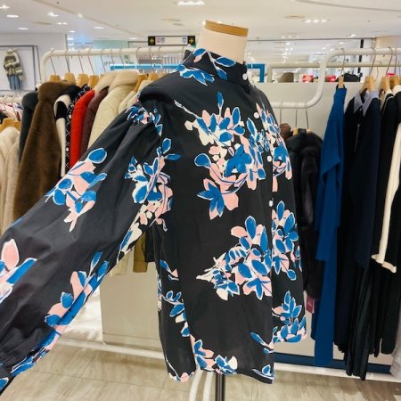 차이나 카라 플라워 블라우스