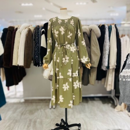 긴스모크 코스 원피스