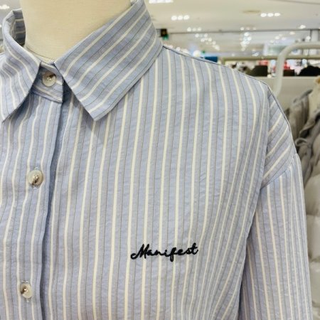 메리 자수 스트라이프 셔츠