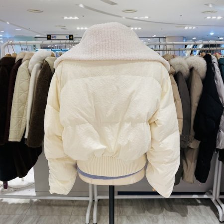 털 하이넥 덕 다운패딩