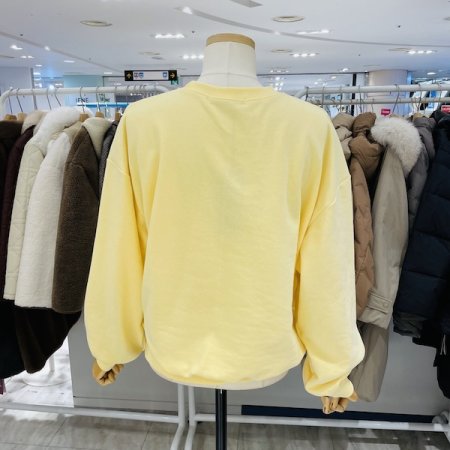 럭키 긴팔 맨투맨