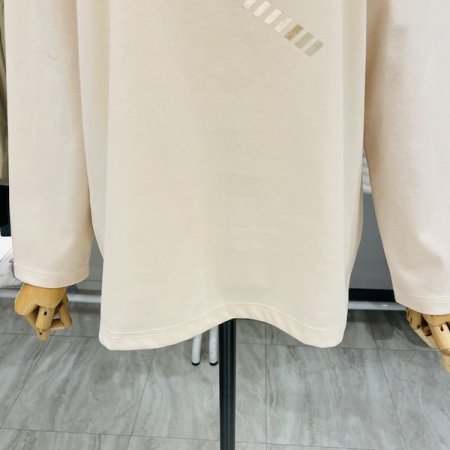 드림 스퀘어 라운드 티셔츠