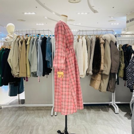 브이넥 체크 원피스