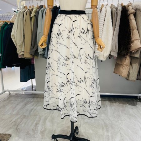 베일 레터링 스커트