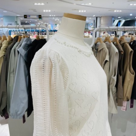 진주 넥 블라우스 배색 니트