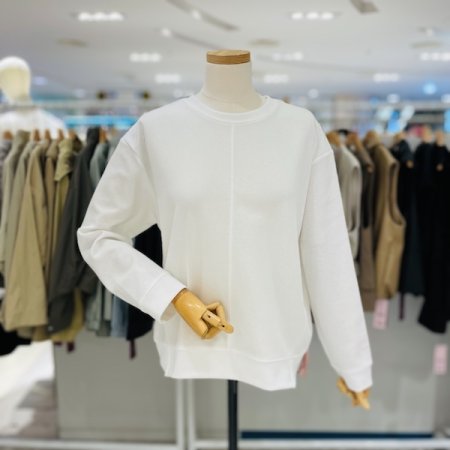 센터 절개 맨투맨 티셔츠