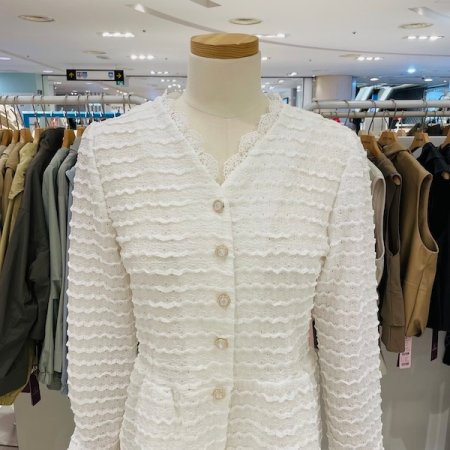 겹 레이스 V넥 블라우스