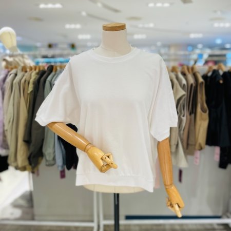 백 포인트 빅리본 티셔츠