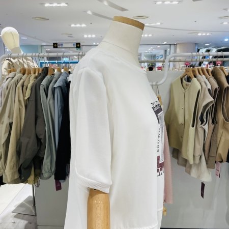 빌리브 라운드 티셔츠