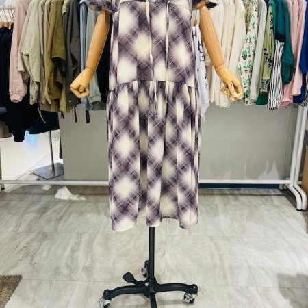 브이넥 체크 롱 원피스