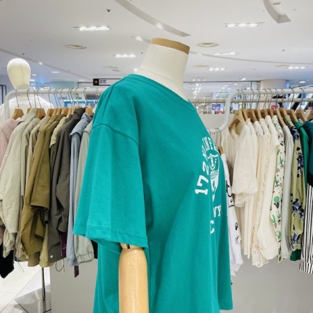 엠블럼 반팔 티셔츠