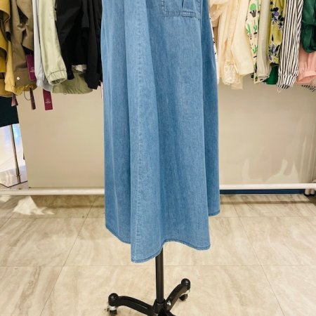 줄 단추 벨트 데님 스커트