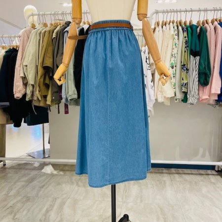 줄 단추 벨트 데님 스커트