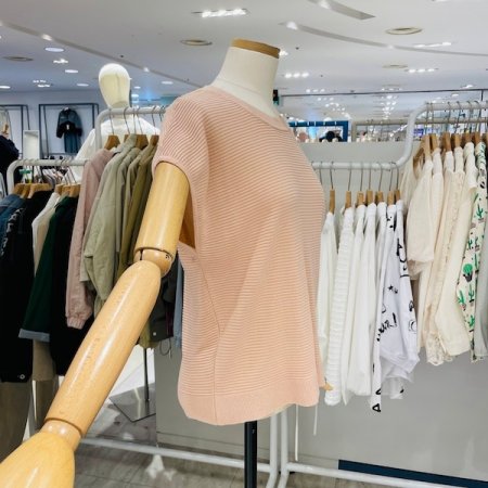 직선 캡소매 니트