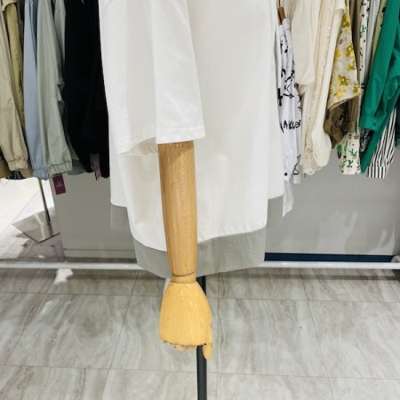 배색 포켓 후드 티셔츠