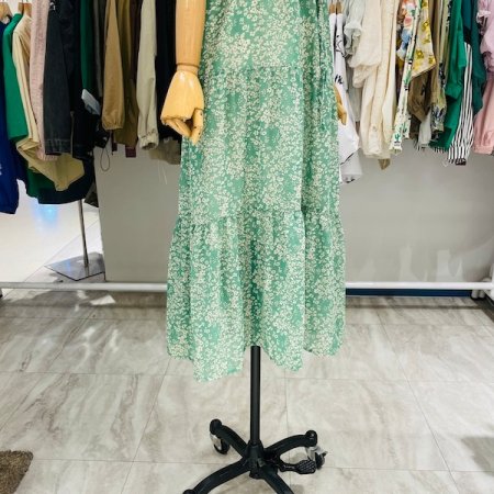 소매 퍼프 꽃 브이넥 원피스