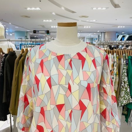 플리츠 배색 크리스탈 블라우스