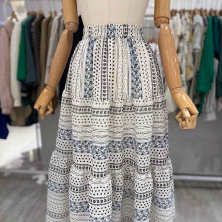 라비드 밴딩 스커트