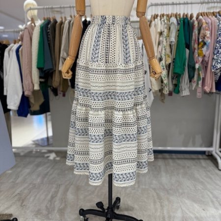 라비드 밴딩 스커트