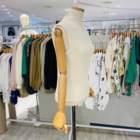 시스루 반넥 민소매 니트