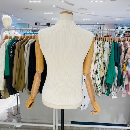 시스루 반넥 민소매 니트