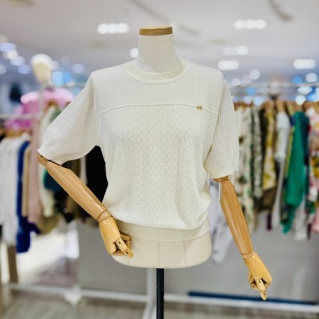 리본 뱃지 라운드 니트