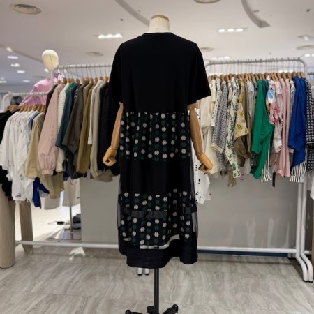 밑단 시스루 원피스