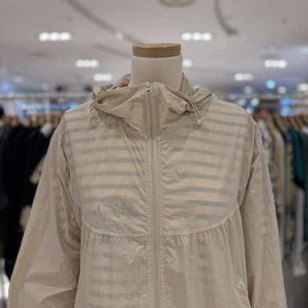 절개 포인트 후드 점퍼