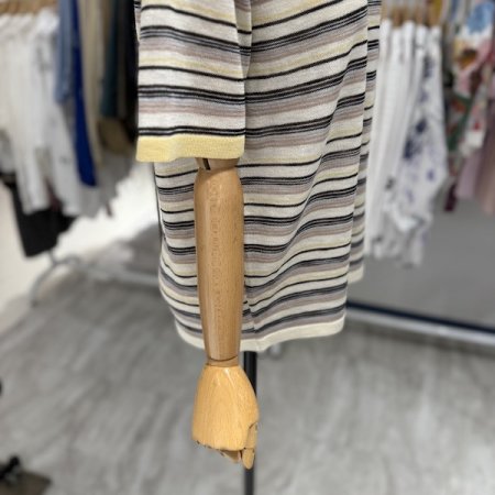 구슬 하트 스트라이프 니트