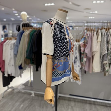 오렌지 체인 라운드 니트