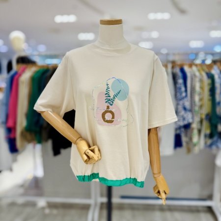 뒷단추 반밴딩 티셔츠