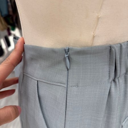 폴리 투핀턱 주름 통 팬츠