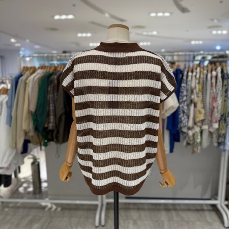 카라 스카시 단가라 니트