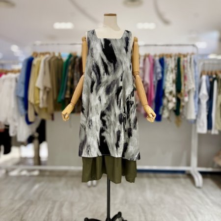 스퀘어 나염 민소매 원피스