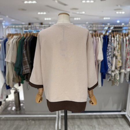 7부 끝단 배색 티셔츠