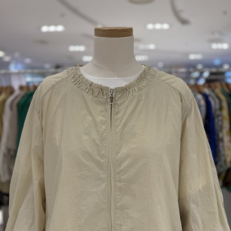 카라 밑단 스트링 점퍼