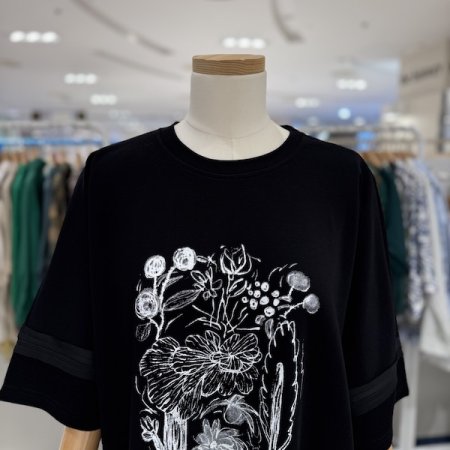 소매 포인트 반팔티셔츠