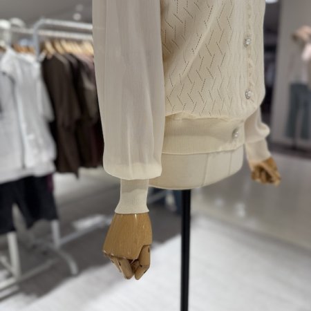 레이스 카라 니트